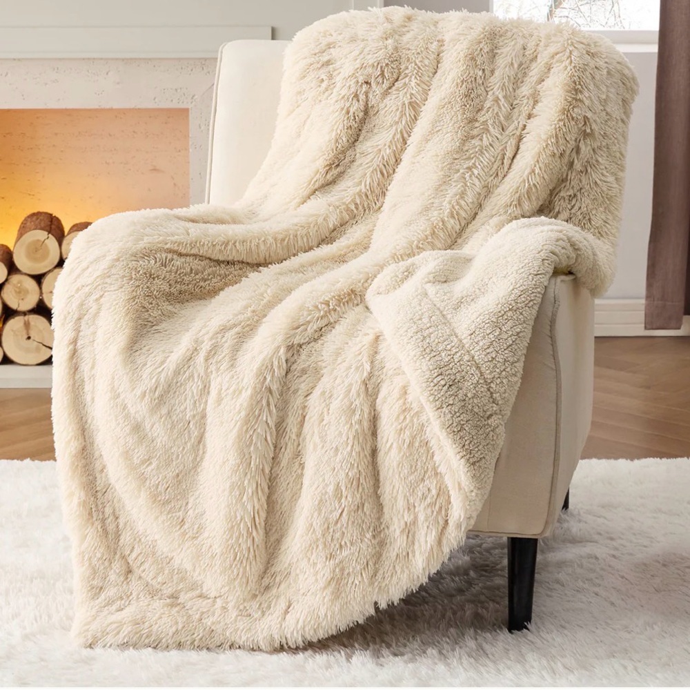 Brand New Bedsure Fuzzy Faux Fur Blanket - Savings $$